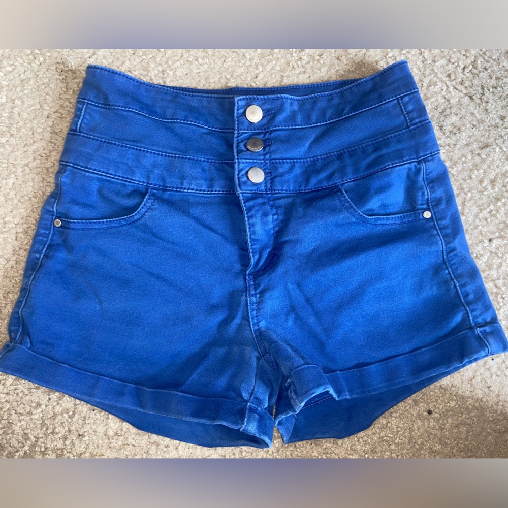 Tinseltown shorts